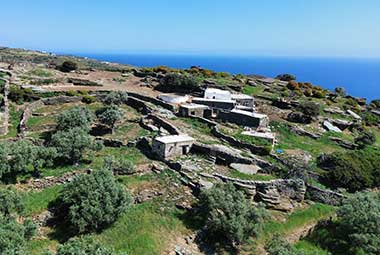 η φάρμα Λουμίδη στη Σίφνο